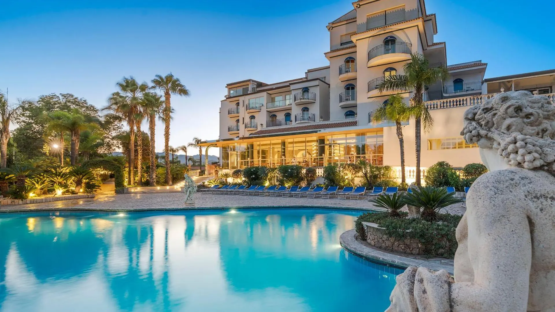 Sant Alphio Garden Hotel & Spa جيارديني ناكسوس